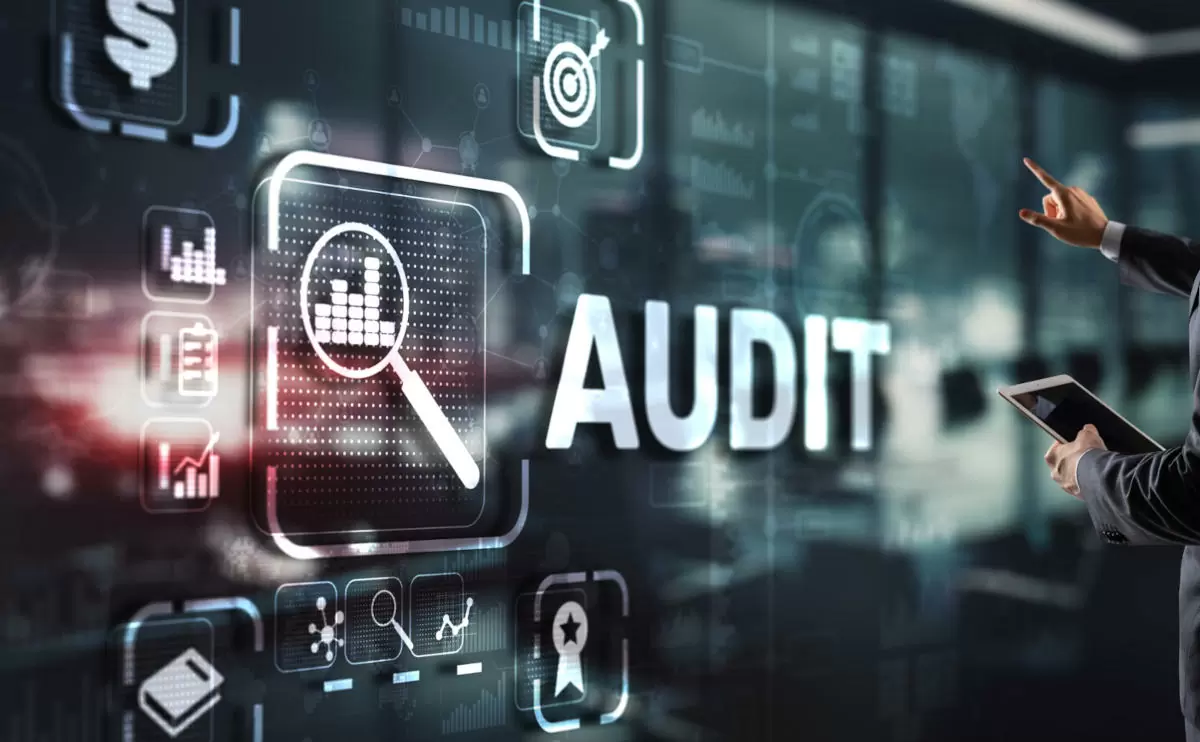 Audit infographic on 3D virtual screen
